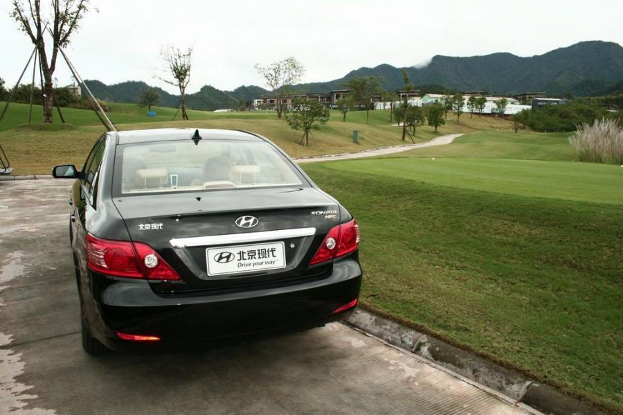  Hyundai Sonata Sedan 2008 года  (фото 9 из 15)